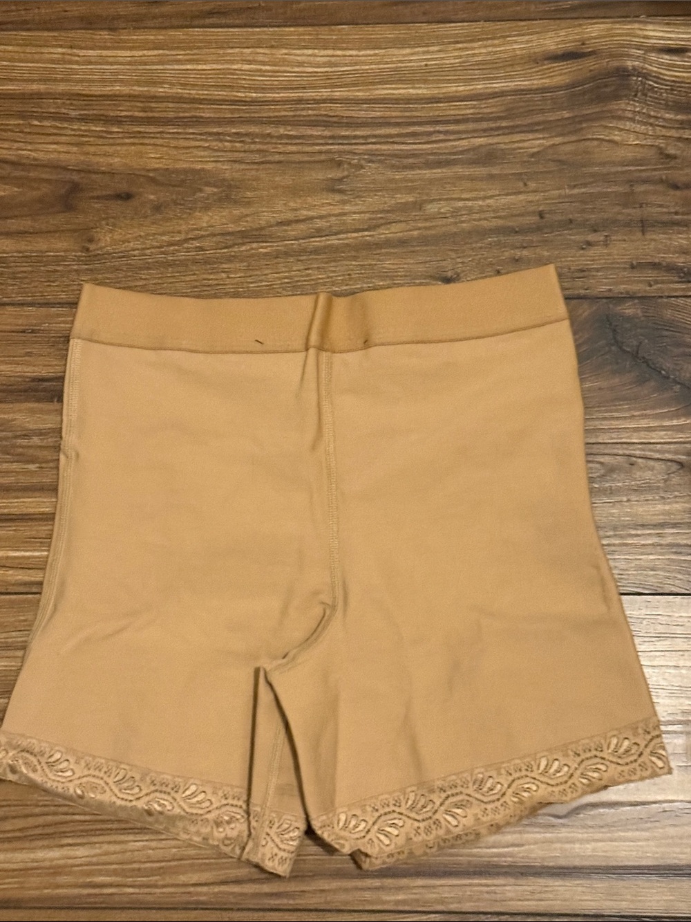 Mid-Rise Sculpting Butt Lifter Shaper Short